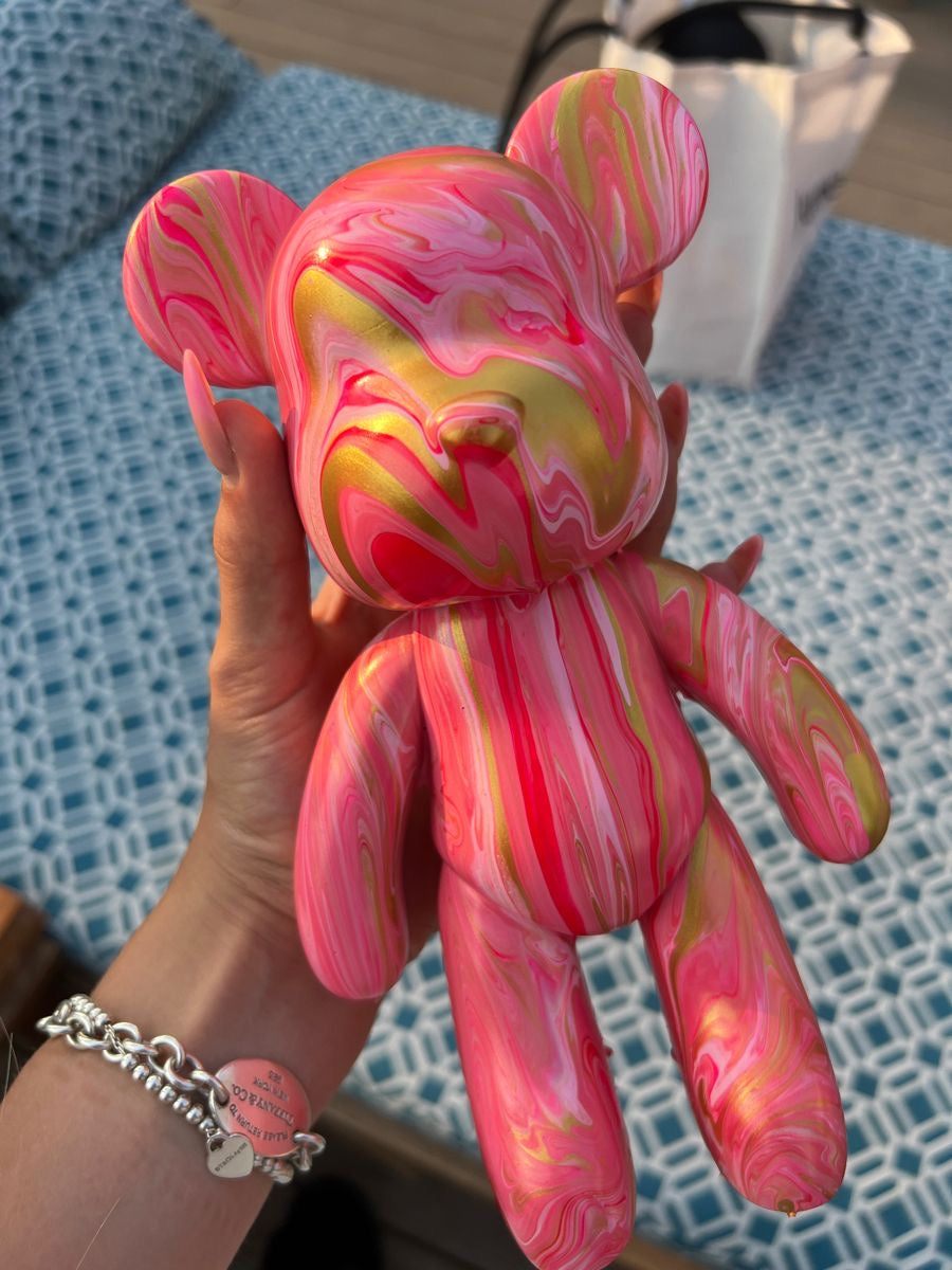 Fluid Bear / Rabbit Painting Workshop
