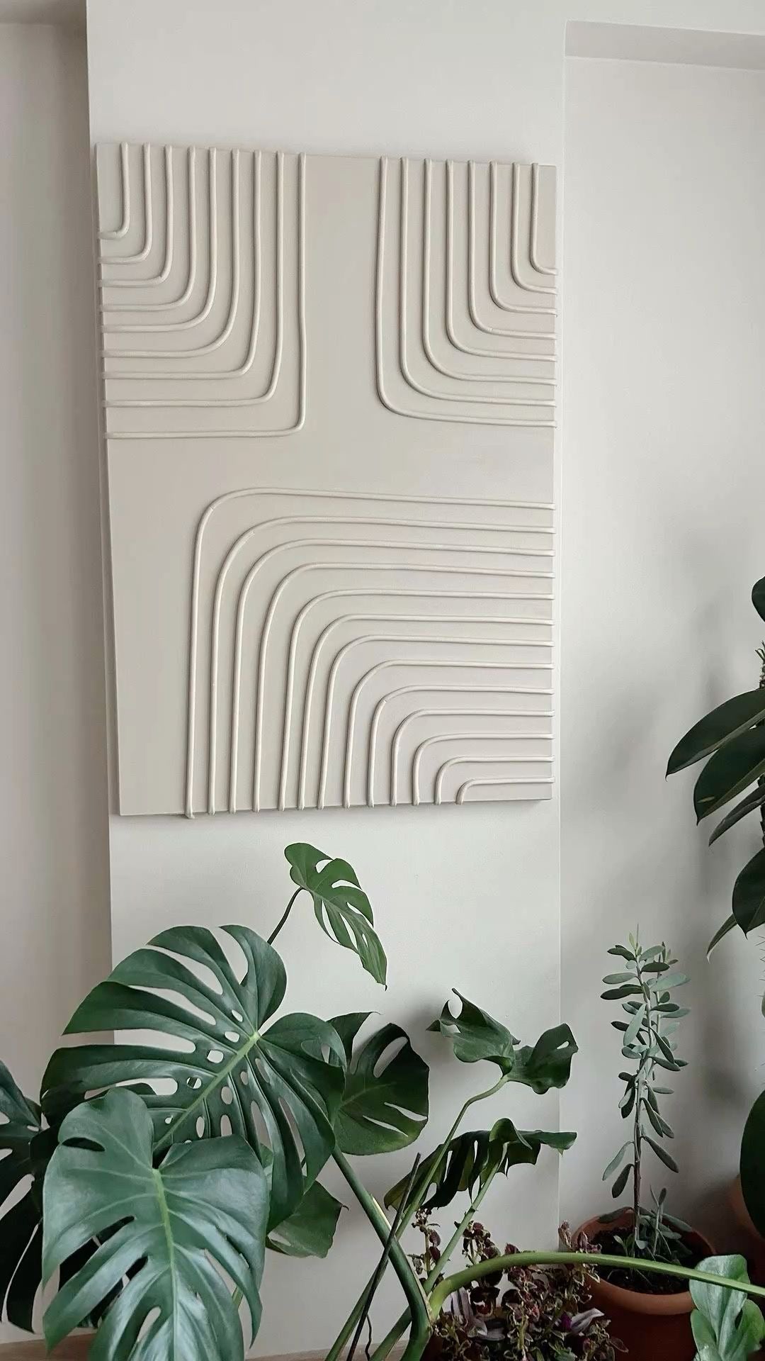 3D Painting Using Self-Adhesive Seals Workshop