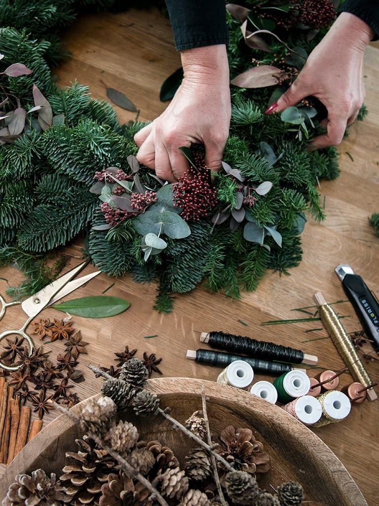 Holiday Wreath-Making & Sip Workshop